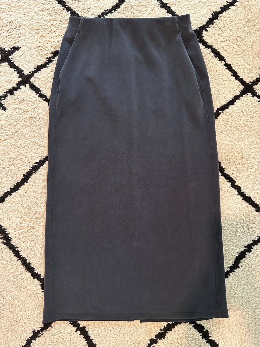lululemon athletica Charcoal Black Midi Pencil Skirt - Picture 5 of 13